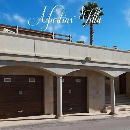 Villa Martin 's Villa. House On The With Pool *